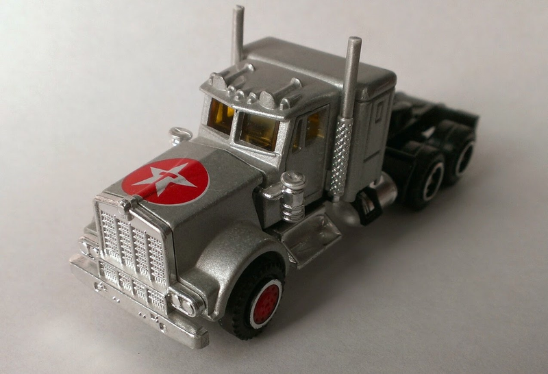 Illustration for article titled Reunited with an old friend - Majorette Kenworth Texaco semi